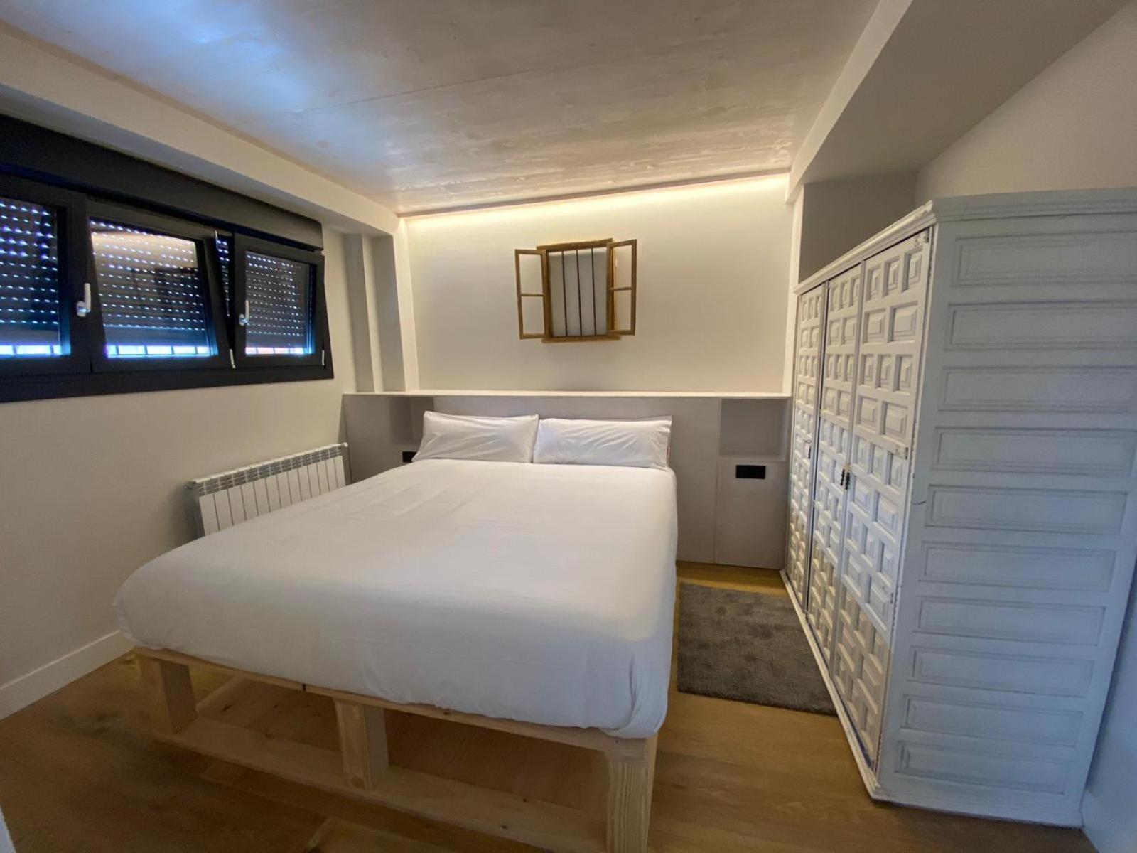 Cornelia Suites 03 桑坦德 外观 照片